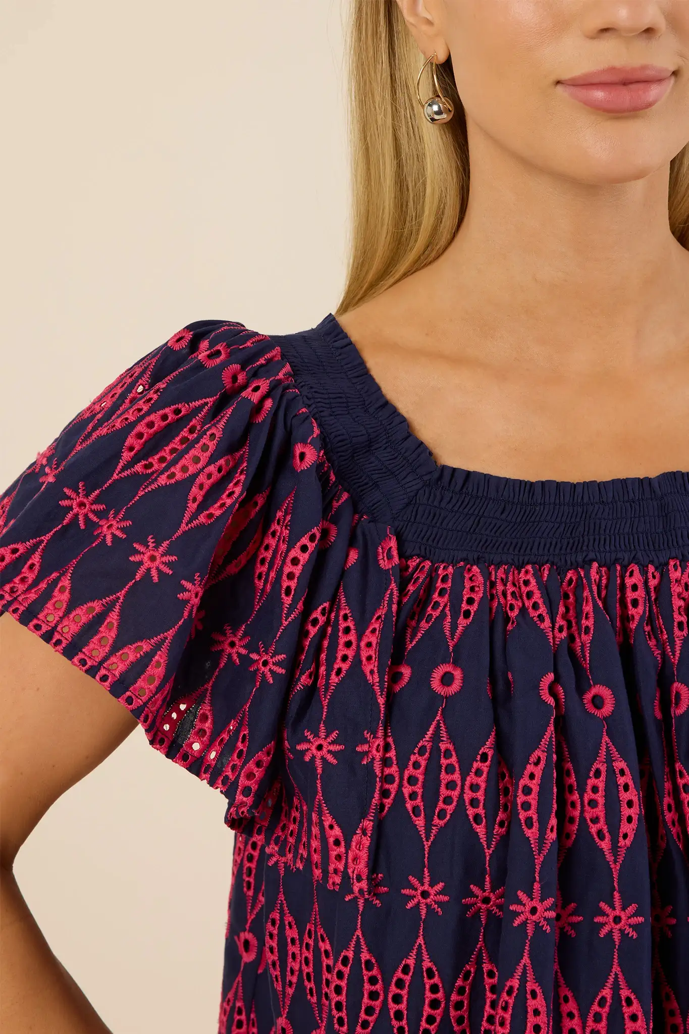 Lydia Top - Kestreli