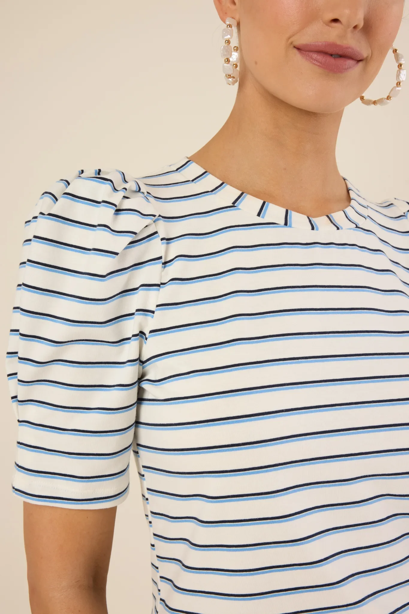 Justine Top - Kestreli