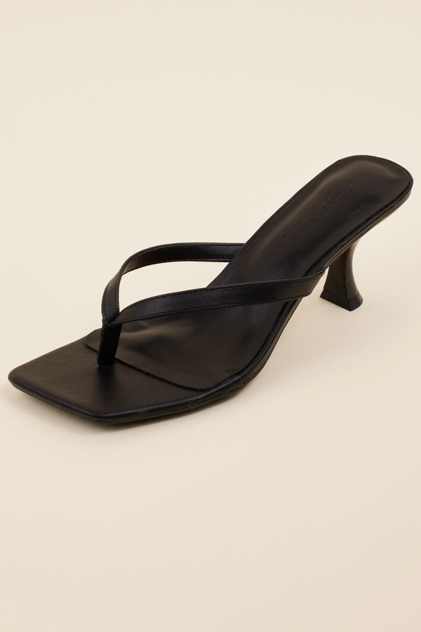 Lindy Heels- Black - Kestreli